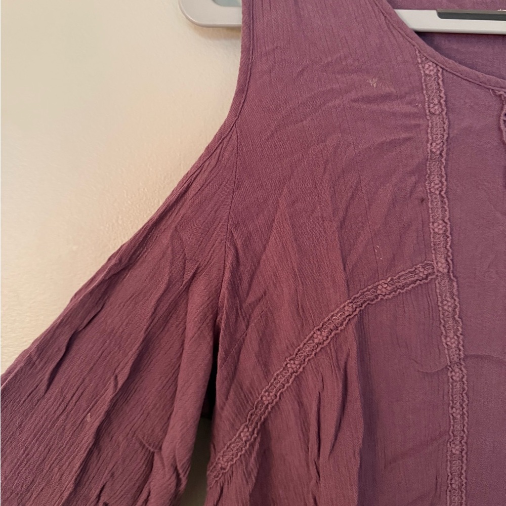 Purple Open Shoulder Blouse - Picture 2 of 6